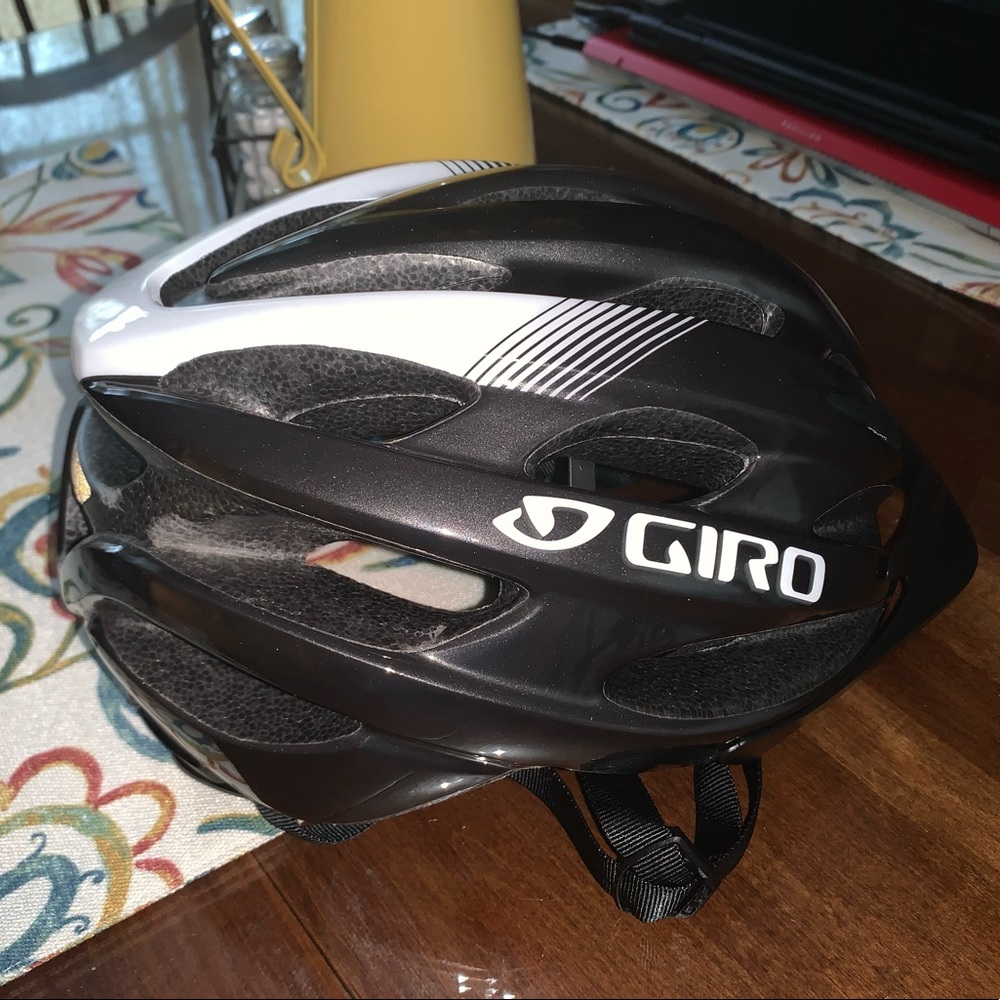 Giro Adult bike helmet-New!